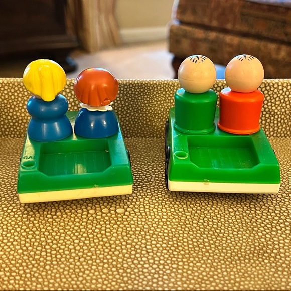 Vintage Fisher-Price Little People & Vehicles - Picture 2 of 2